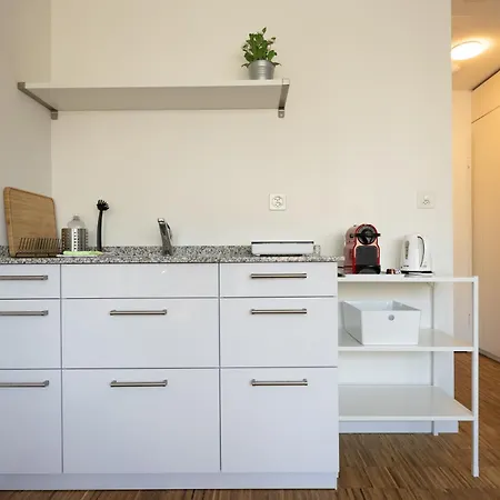 Appartement Your Urban In Of - Near Albisriederplatz & Letzipark Zurich